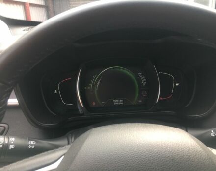Серый Рено Kadjar, объемом двигателя 1.5 л и пробегом 99 тыс. км за 17200 $, фото 6 на Automoto.ua