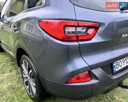 Серый Рено Kadjar, объемом двигателя 1.46 л и пробегом 196 тыс. км за 16700 $, фото 13 на Automoto.ua