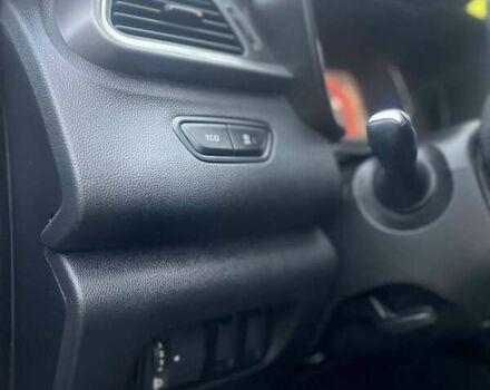 Серый Рено Kadjar, объемом двигателя 1.46 л и пробегом 246 тыс. км за 16499 $, фото 18 на Automoto.ua