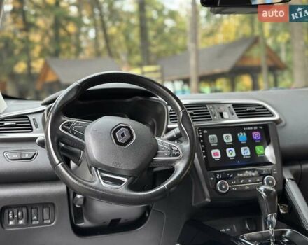 Серый Рено Kadjar, объемом двигателя 1.5 л и пробегом 167 тыс. км за 15850 $, фото 13 на Automoto.ua