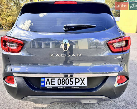 Серый Рено Kadjar, объемом двигателя 1.46 л и пробегом 260 тыс. км за 15500 $, фото 1 на Automoto.ua