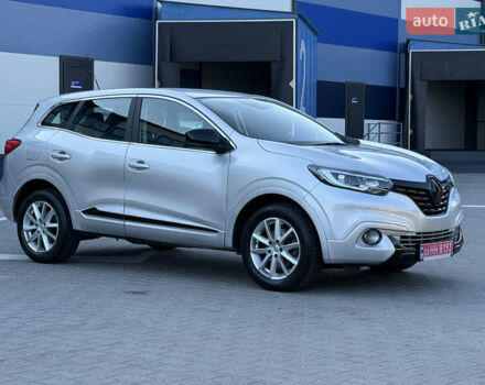 Серый Рено Kadjar, объемом двигателя 1.5 л и пробегом 142 тыс. км за 15750 $, фото 11 на Automoto.ua