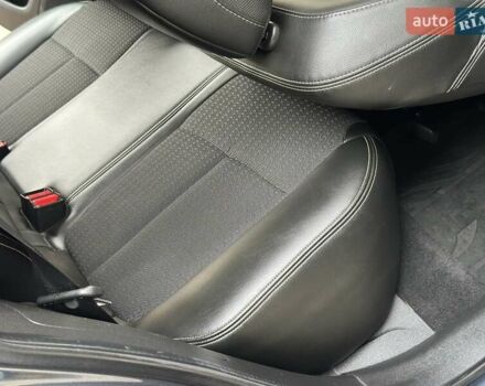 Серый Рено Kadjar, объемом двигателя 1.5 л и пробегом 167 тыс. км за 15850 $, фото 7 на Automoto.ua