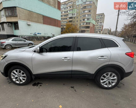 Серый Рено Kadjar, объемом двигателя 1.46 л и пробегом 124 тыс. км за 17200 $, фото 30 на Automoto.ua