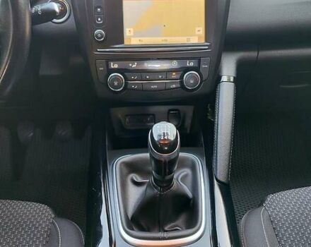 Серый Рено Kadjar, объемом двигателя 1.46 л и пробегом 229 тыс. км за 14850 $, фото 35 на Automoto.ua