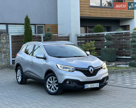 Серый Рено Kadjar, объемом двигателя 1.5 л и пробегом 199 тыс. км за 12900 $, фото 1 на Automoto.ua