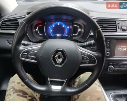 Серый Рено Kadjar, объемом двигателя 1.46 л и пробегом 191 тыс. км за 18900 $, фото 32 на Automoto.ua