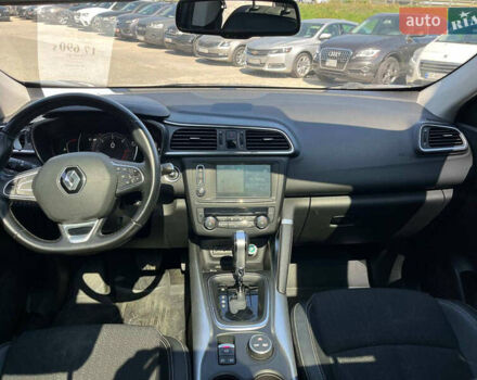 Сірий Рено Kadjar, об'ємом двигуна 1.5 л та пробігом 123 тис. км за 17690 $, фото 18 на Automoto.ua