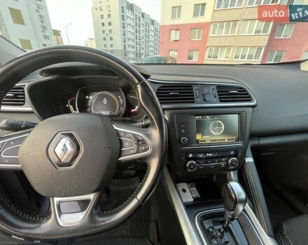 Сірий Рено Kadjar, об'ємом двигуна 1.2 л та пробігом 165 тис. км за 14700 $, фото 21 на Automoto.ua