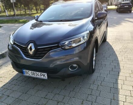 Серый Рено Kadjar, объемом двигателя 1.5 л и пробегом 180 тыс. км за 15800 $, фото 1 на Automoto.ua