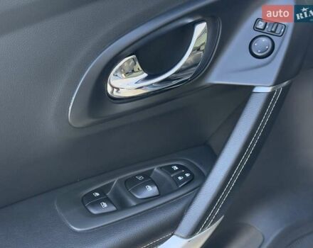 Серый Рено Kadjar, объемом двигателя 1.46 л и пробегом 124 тыс. км за 16500 $, фото 8 на Automoto.ua