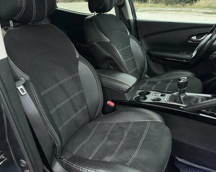 Сірий Рено Kadjar, об'ємом двигуна 1.46 л та пробігом 207 тис. км за 16999 $, фото 61 на Automoto.ua