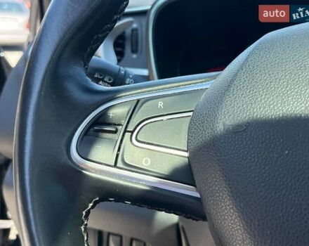 Сірий Рено Kadjar, об'ємом двигуна 1.5 л та пробігом 123 тис. км за 17690 $, фото 30 на Automoto.ua