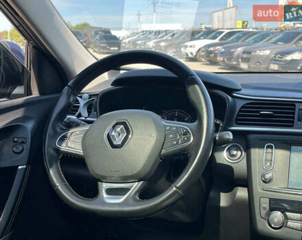 Сірий Рено Kadjar, об'ємом двигуна 1.5 л та пробігом 123 тис. км за 17690 $, фото 17 на Automoto.ua