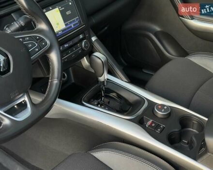Серый Рено Kadjar, объемом двигателя 1.46 л и пробегом 124 тыс. км за 16500 $, фото 31 на Automoto.ua
