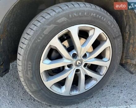 Серый Рено Kadjar, объемом двигателя 1.2 л и пробегом 160 тыс. км за 14500 $, фото 13 на Automoto.ua