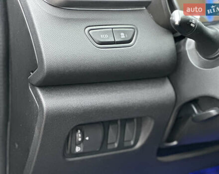 Сірий Рено Kadjar, об'ємом двигуна 1.46 л та пробігом 207 тис. км за 16999 $, фото 29 на Automoto.ua