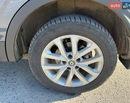 Серый Рено Kadjar, объемом двигателя 1.2 л и пробегом 160 тыс. км за 14500 $, фото 16 на Automoto.ua