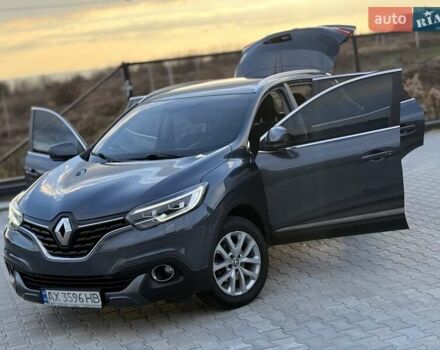 Серый Рено Kadjar, объемом двигателя 1.46 л и пробегом 124 тыс. км за 16500 $, фото 49 на Automoto.ua