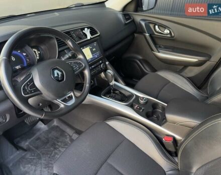 Серый Рено Kadjar, объемом двигателя 1.46 л и пробегом 124 тыс. км за 16500 $, фото 32 на Automoto.ua