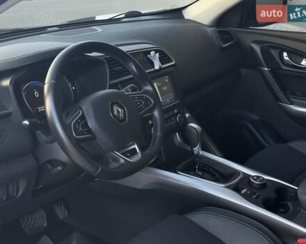 Серый Рено Kadjar, объемом двигателя 1.46 л и пробегом 124 тыс. км за 16500 $, фото 7 на Automoto.ua