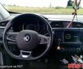 Серый Рено Kadjar, объемом двигателя 1.5 л и пробегом 192 тыс. км за 16500 $, фото 3 на Automoto.ua