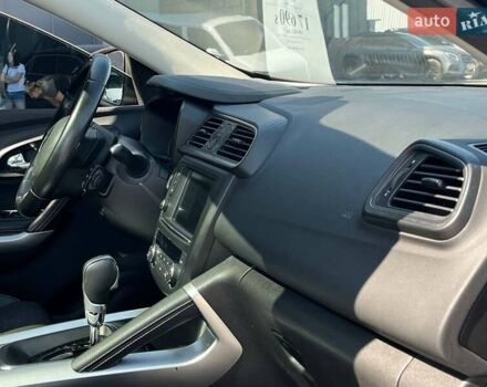 Сірий Рено Kadjar, об'ємом двигуна 1.5 л та пробігом 123 тис. км за 17690 $, фото 3 на Automoto.ua