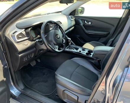 Серый Рено Kadjar, объемом двигателя 1.5 л и пробегом 171 тыс. км за 15700 $, фото 35 на Automoto.ua