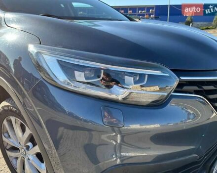 Серый Рено Kadjar, объемом двигателя 1.2 л и пробегом 160 тыс. км за 14500 $, фото 7 на Automoto.ua