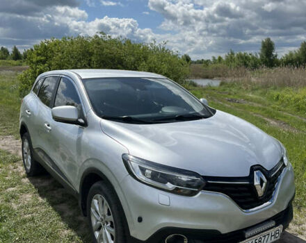 Сірий Рено Kadjar, об'ємом двигуна 1.6 л та пробігом 189 тис. км за 15700 $, фото 2 на Automoto.ua