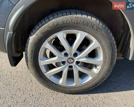Серый Рено Kadjar, объемом двигателя 1.2 л и пробегом 160 тыс. км за 14500 $, фото 15 на Automoto.ua