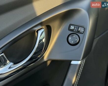 Серый Рено Kadjar, объемом двигателя 1.46 л и пробегом 124 тыс. км за 16500 $, фото 52 на Automoto.ua