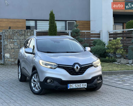 Серый Рено Kadjar, объемом двигателя 1.5 л и пробегом 199 тыс. км за 12900 $, фото 2 на Automoto.ua