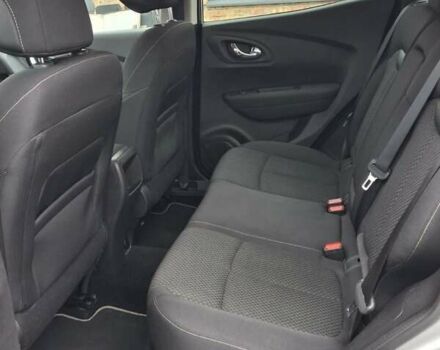 Серый Рено Kadjar, объемом двигателя 1.5 л и пробегом 280 тыс. км за 13500 $, фото 12 на Automoto.ua