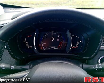 Серый Рено Kadjar, объемом двигателя 1.5 л и пробегом 192 тыс. км за 16500 $, фото 2 на Automoto.ua