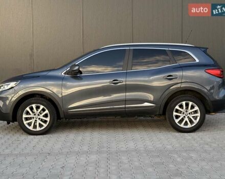 Серый Рено Kadjar, объемом двигателя 1.46 л и пробегом 124 тыс. км за 16500 $, фото 25 на Automoto.ua