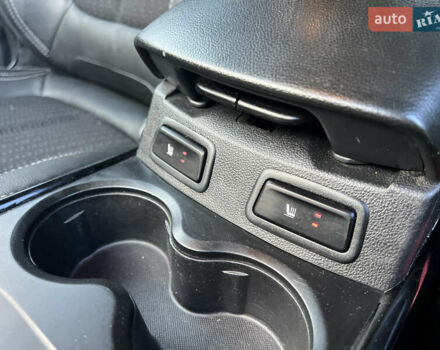Серый Рено Kadjar, объемом двигателя 1.5 л и пробегом 199 тыс. км за 12900 $, фото 24 на Automoto.ua