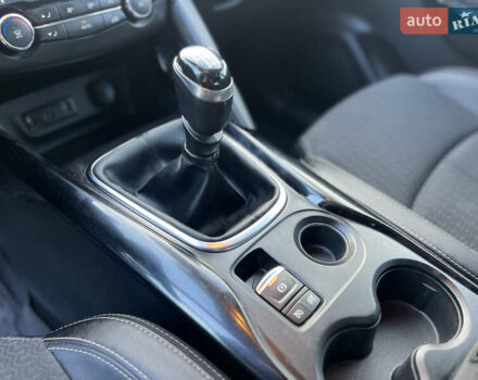 Серый Рено Kadjar, объемом двигателя 1.5 л и пробегом 199 тыс. км за 12900 $, фото 25 на Automoto.ua