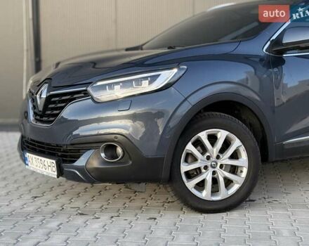 Серый Рено Kadjar, объемом двигателя 1.46 л и пробегом 124 тыс. км за 16500 $, фото 2 на Automoto.ua