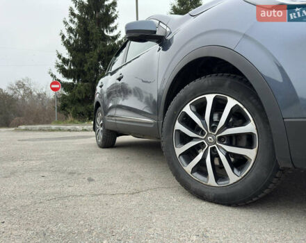 Сірий Рено Kadjar, об'ємом двигуна 1.46 л та пробігом 207 тис. км за 16999 $, фото 12 на Automoto.ua