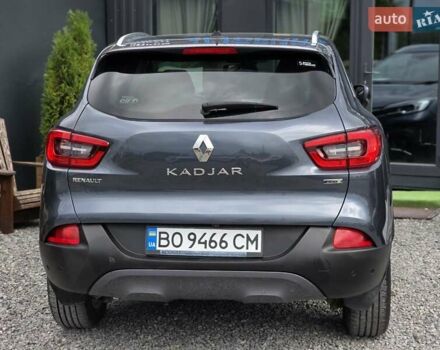 Серый Рено Kadjar, объемом двигателя 1.5 л и пробегом 112 тыс. км за 16999 $, фото 4 на Automoto.ua