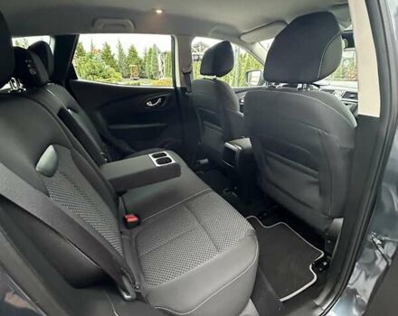 Серый Рено Kadjar, объемом двигателя 1.46 л и пробегом 152 тыс. км за 16999 $, фото 76 на Automoto.ua