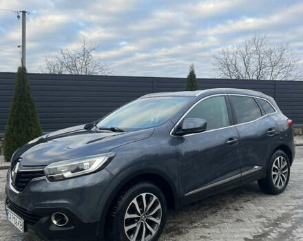 Серый Рено Kadjar, объемом двигателя 1.46 л и пробегом 213 тыс. км за 17100 $, фото 5 на Automoto.ua