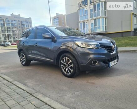 Серый Рено Kadjar, объемом двигателя 1.46 л и пробегом 214 тыс. км за 17450 $, фото 17 на Automoto.ua