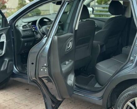 Серый Рено Kadjar, объемом двигателя 1.46 л и пробегом 152 тыс. км за 16999 $, фото 96 на Automoto.ua