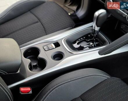 Серый Рено Kadjar, объемом двигателя 1.5 л и пробегом 134 тыс. км за 19350 $, фото 70 на Automoto.ua