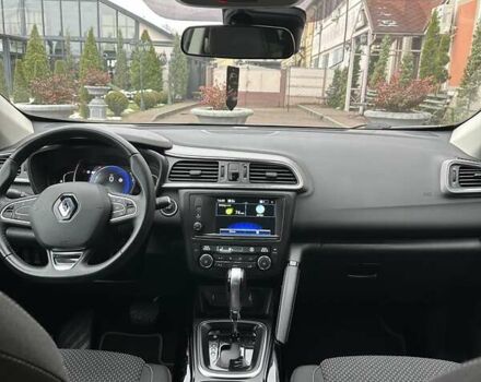 Серый Рено Kadjar, объемом двигателя 1.46 л и пробегом 152 тыс. км за 16999 $, фото 90 на Automoto.ua