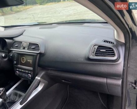 Серый Рено Kadjar, объемом двигателя 1.5 л и пробегом 77 тыс. км за 15500 $, фото 41 на Automoto.ua