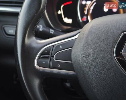 Серый Рено Kadjar, объемом двигателя 1.5 л и пробегом 134 тыс. км за 19350 $, фото 85 на Automoto.ua