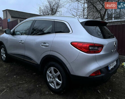 Серый Рено Kadjar, объемом двигателя 1.6 л и пробегом 200 тыс. км за 17900 $, фото 2 на Automoto.ua